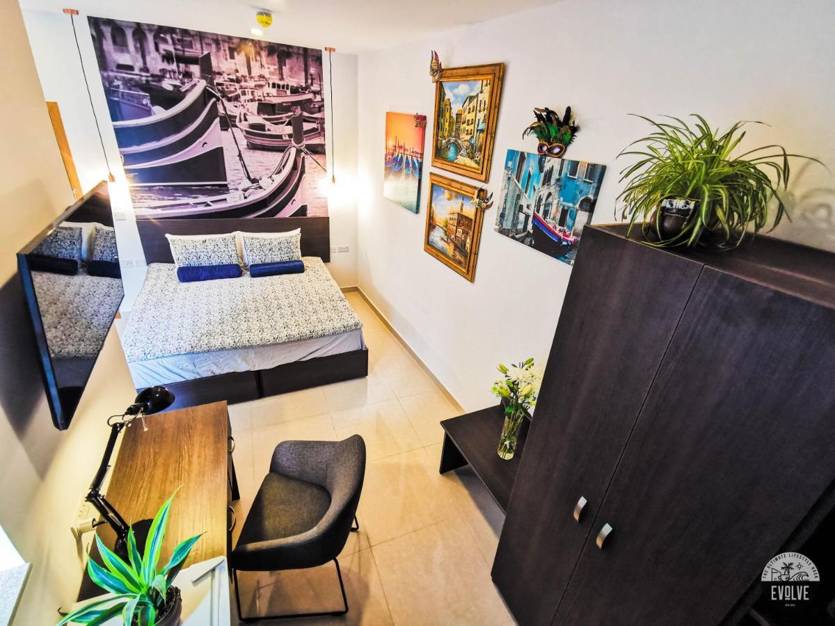 Evolve Coliving Guesthouse Sliema Extérieur photo