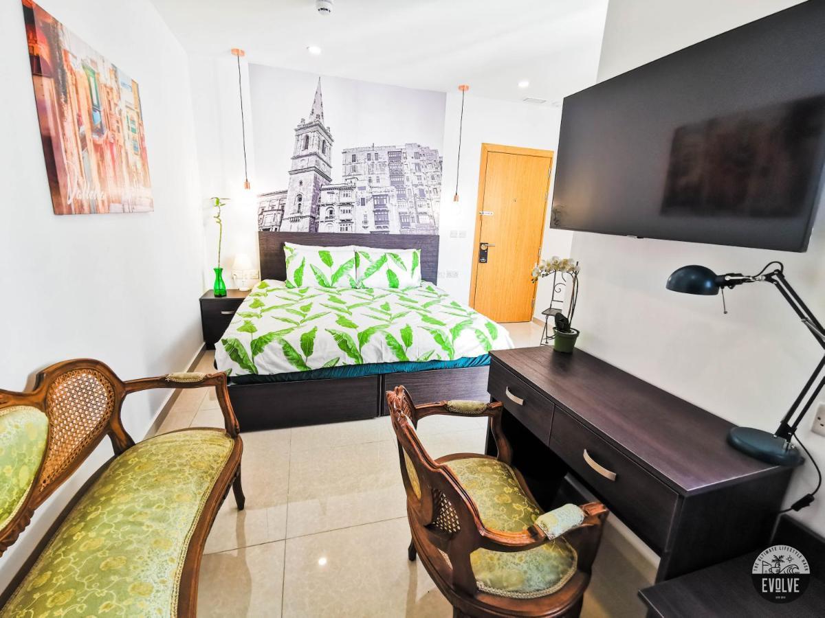 Evolve Coliving Guesthouse Sliema Extérieur photo